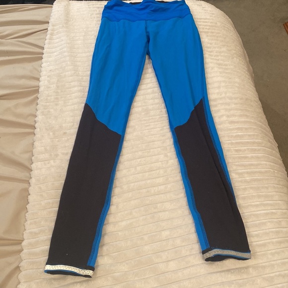 LULU LEMON Reversible Reflective Workout Aligned Leggings - Picture 4 of 4